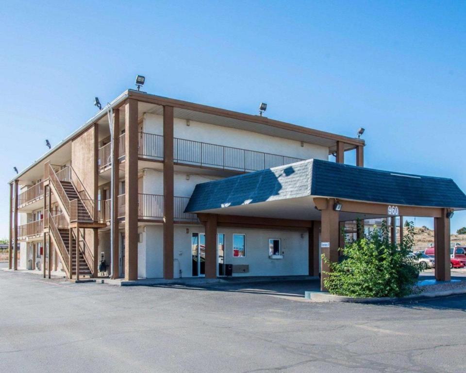 普韦布洛罗德威酒店 外观 照片
